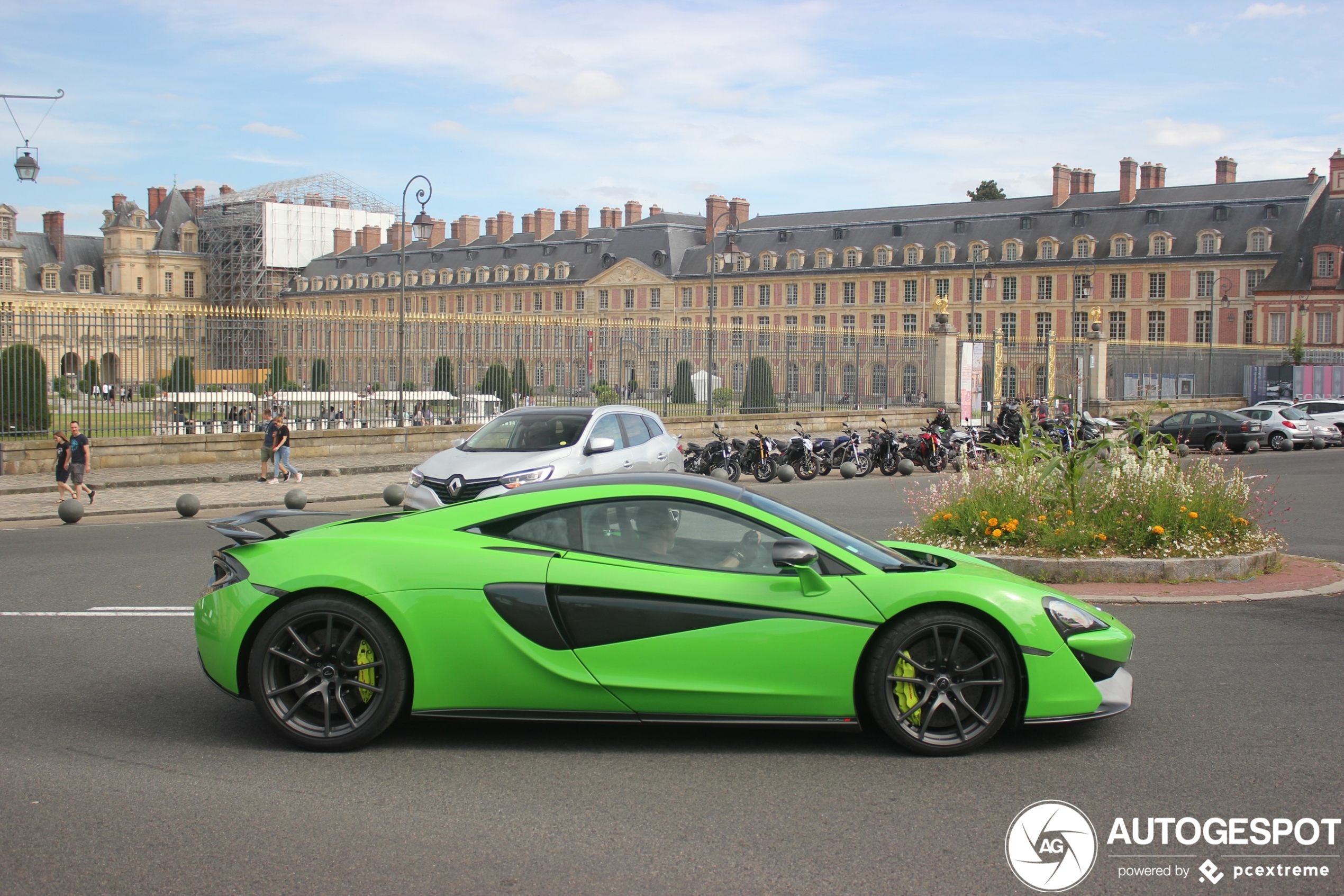 McLaren 570S