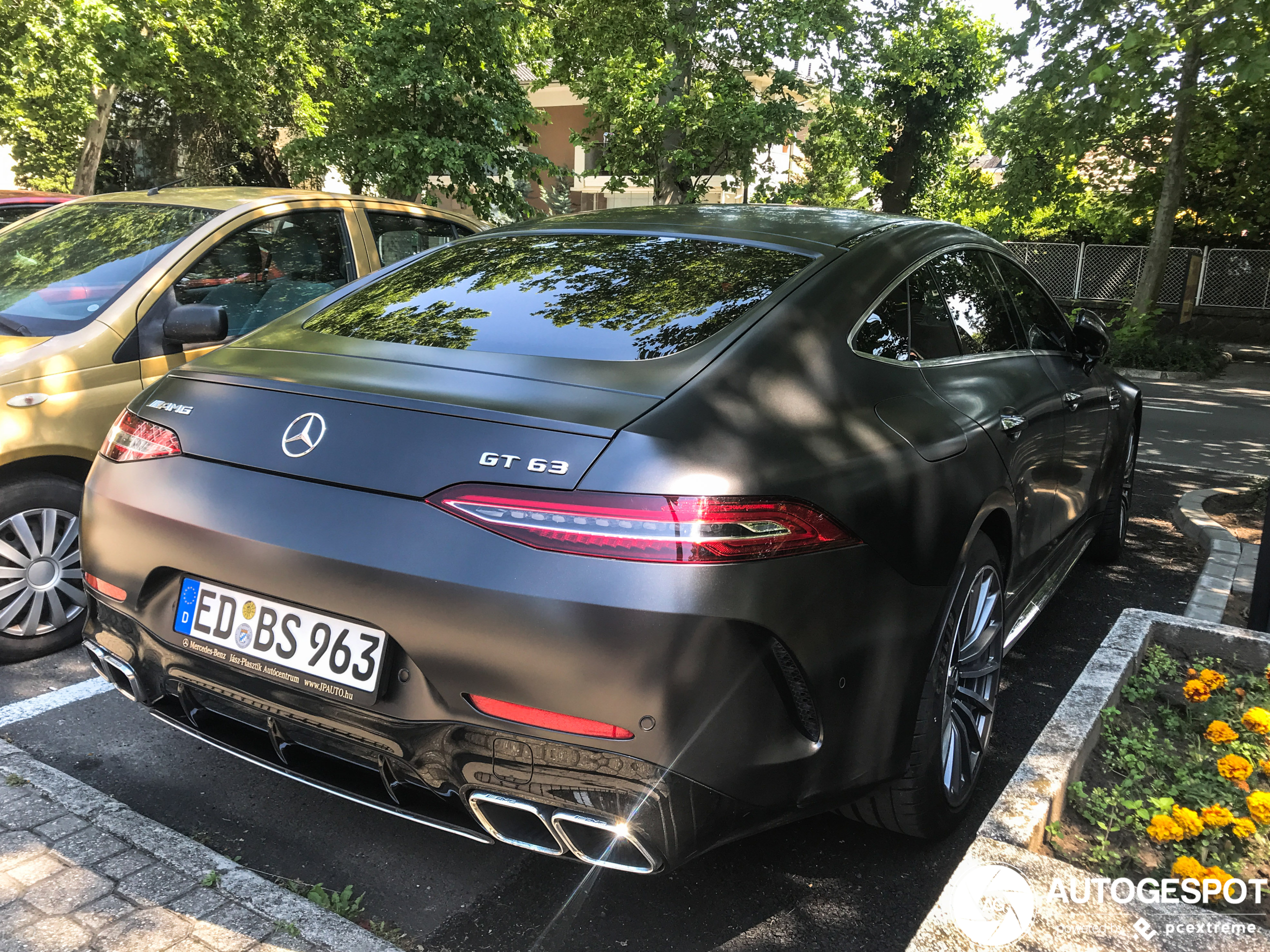 Mercedes-AMG GT 63 X290