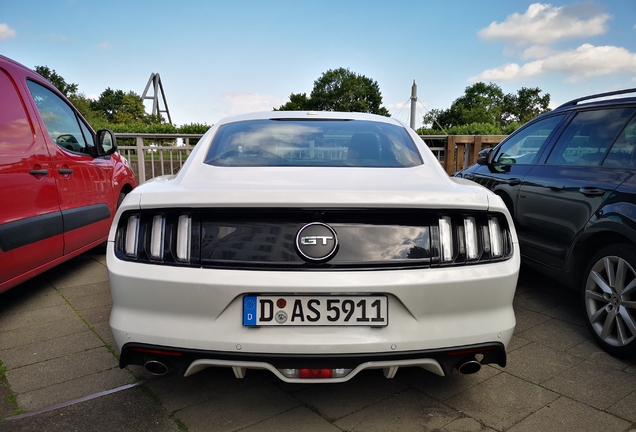 Ford Mustang GT 2015