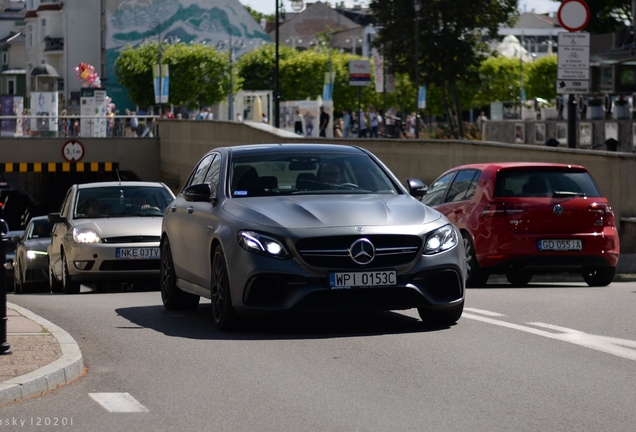 Mercedes-AMG E 63 S W213