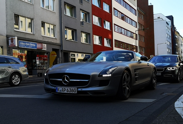 Mercedes-Benz SLS AMG Roadster