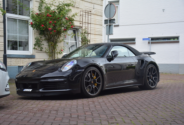 Porsche 992 Turbo S Cabriolet