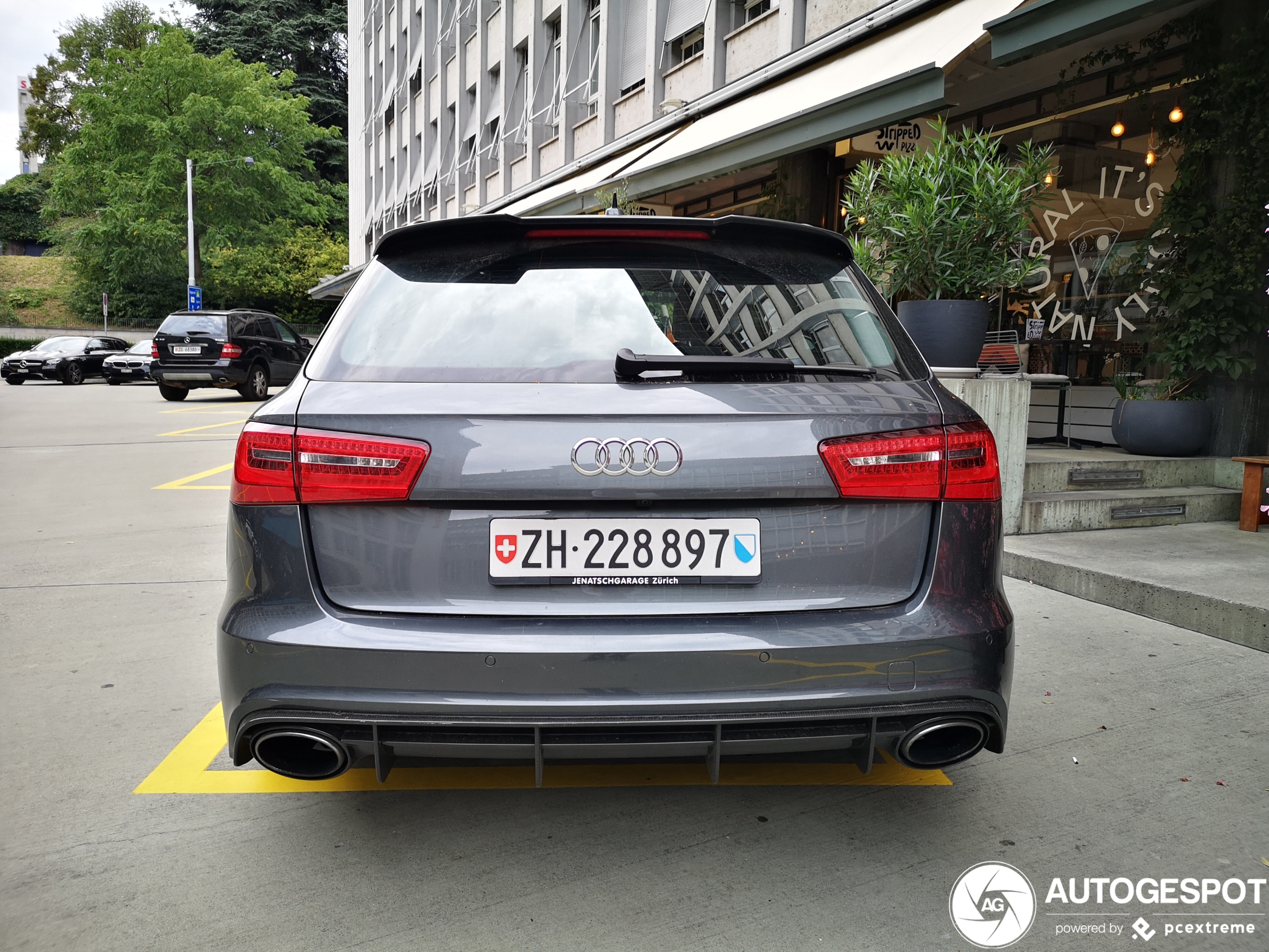 Audi RS6 Avant C7