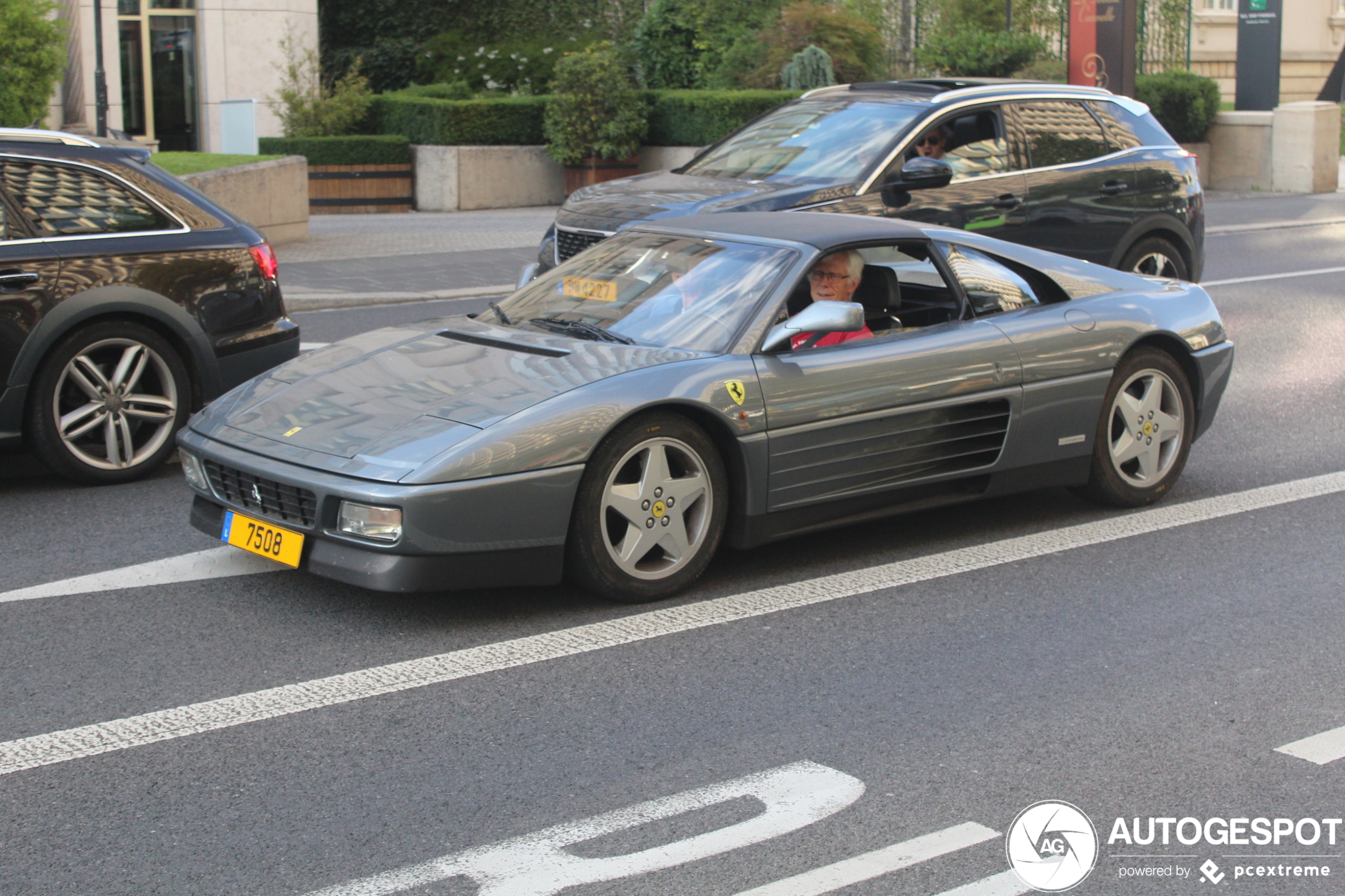 Ferrari 348 TS