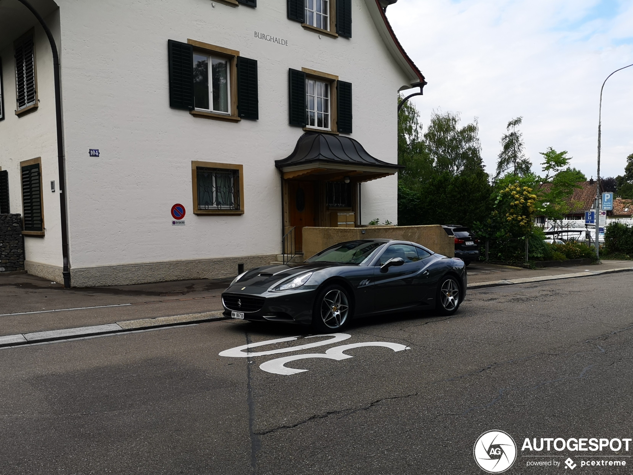 Ferrari California