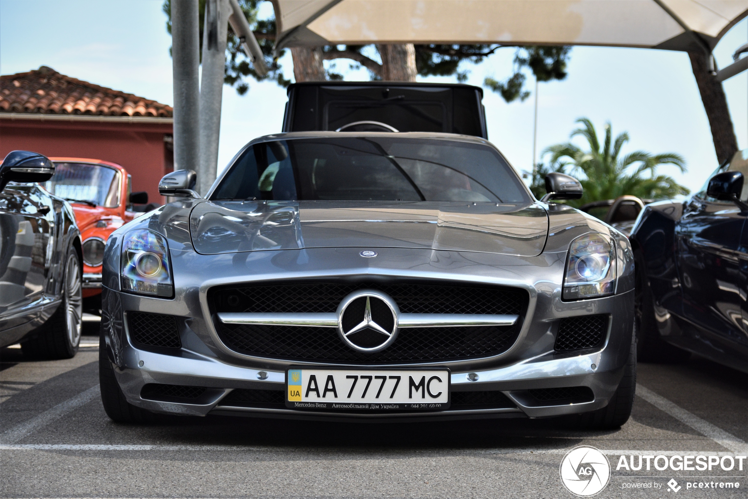 Mercedes-Benz SLS AMG