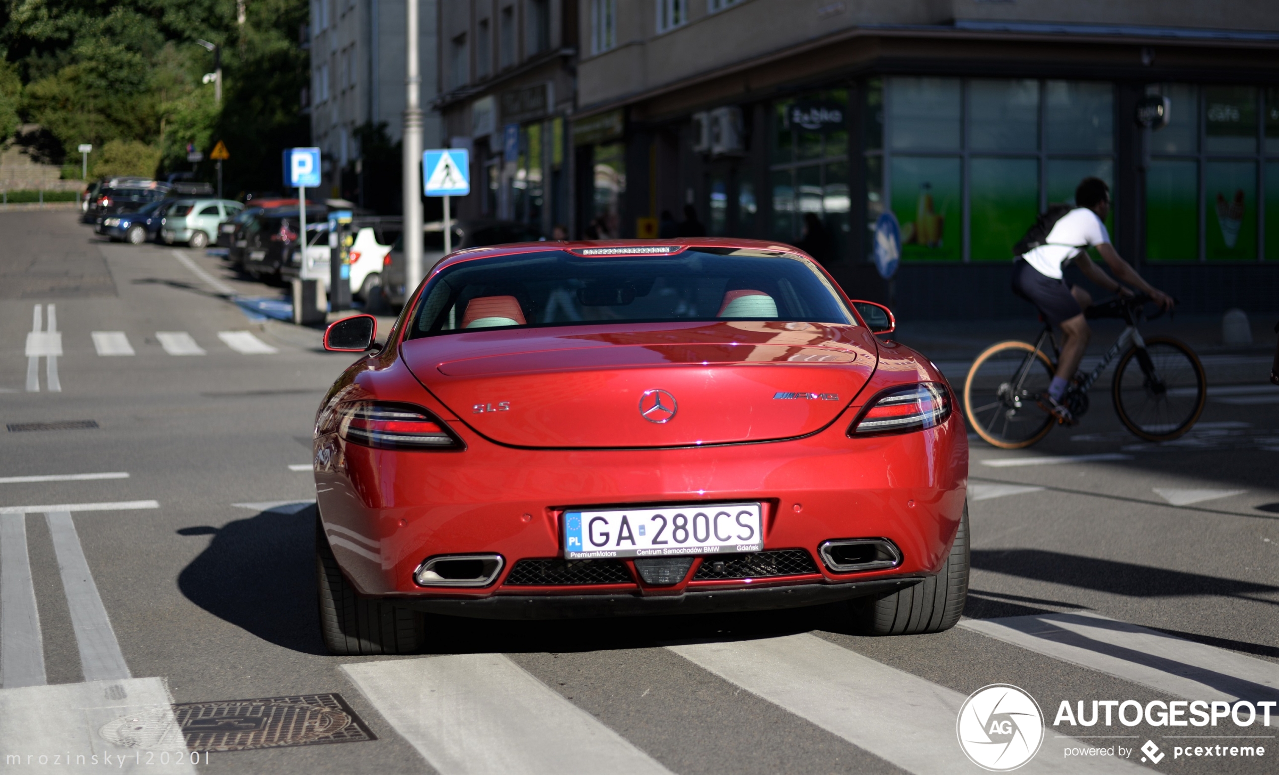 Mercedes-Benz SLS AMG