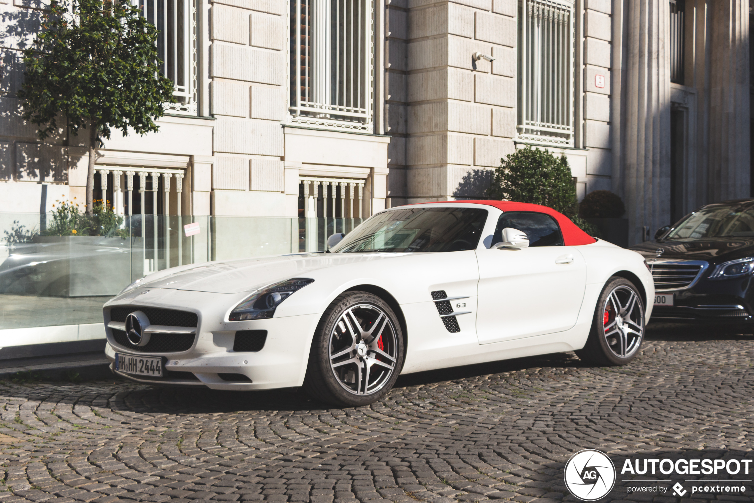 Mercedes-Benz SLS AMG Roadster