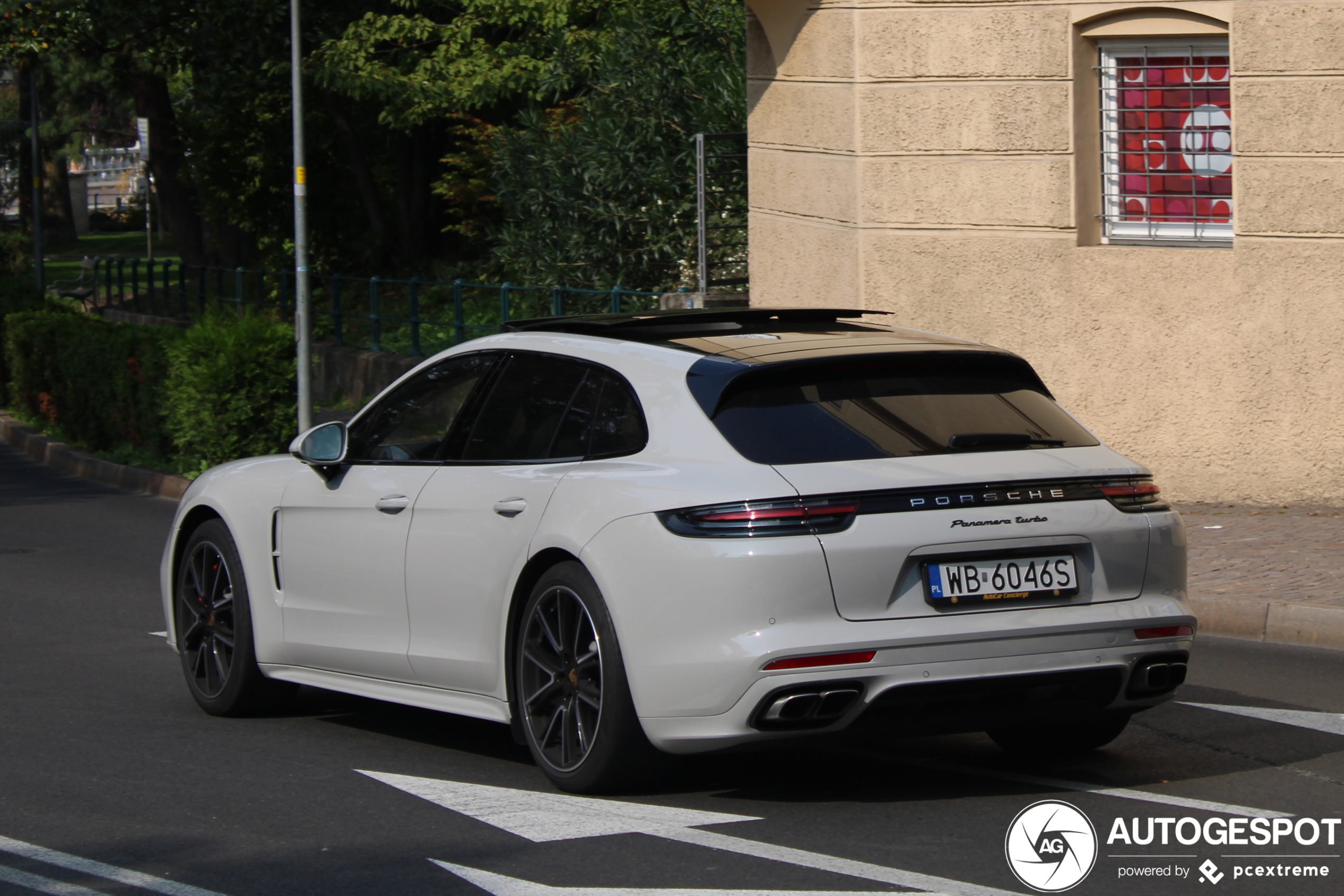 Porsche 971 Panamera Turbo Sport Turismo