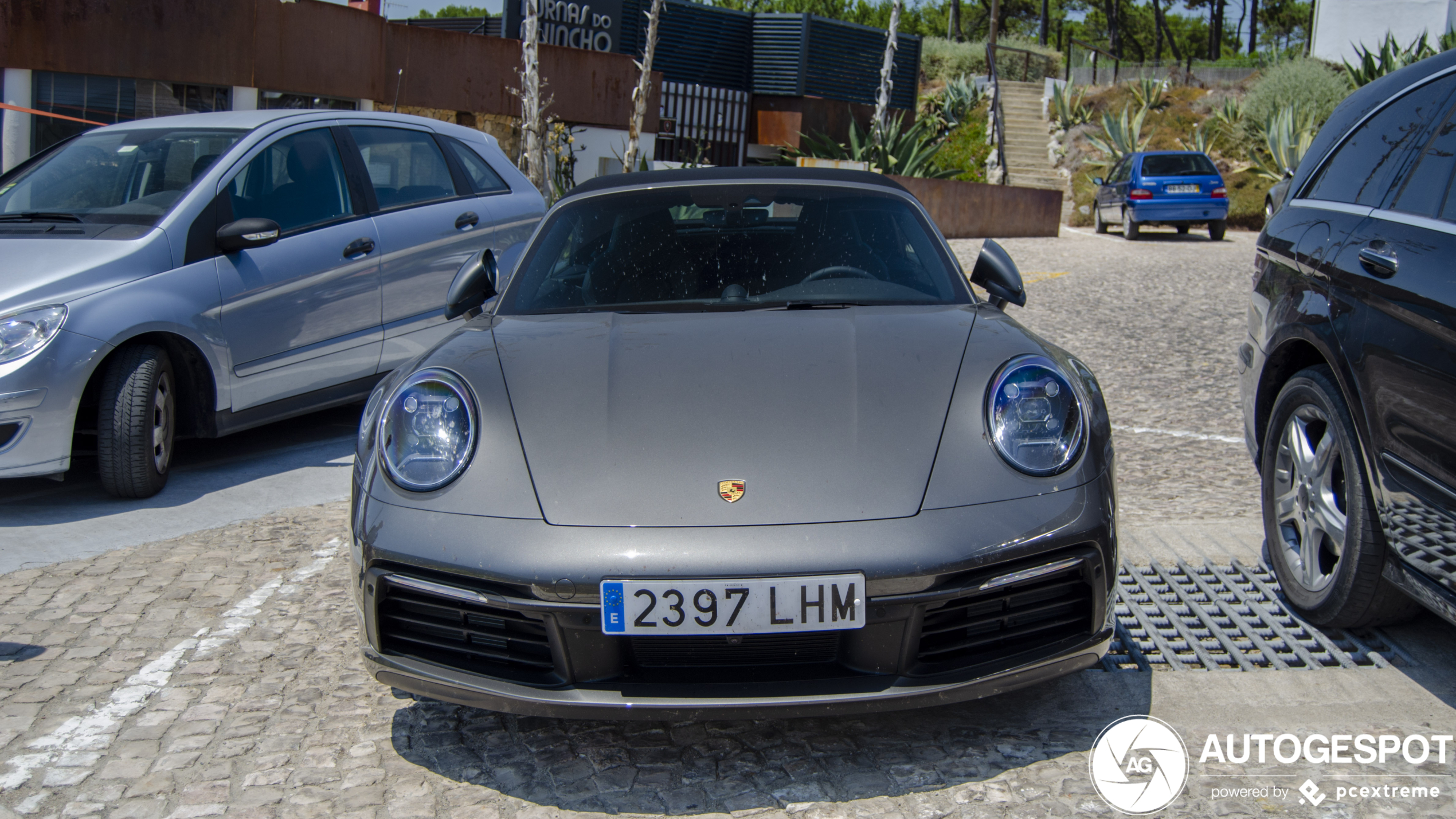 Porsche 992 Carrera 4S Cabriolet