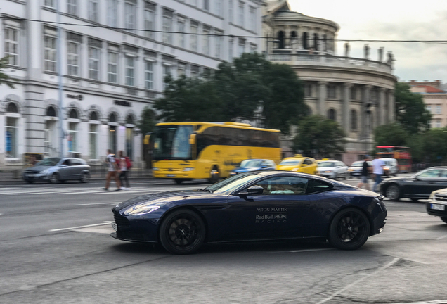 Aston Martin DB11 AMR