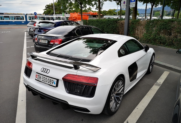 Audi R8 V10 Plus 2015