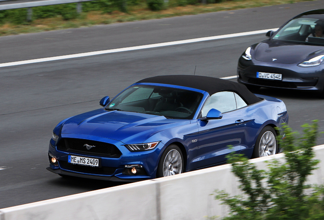 Ford Mustang GT Convertible 2015