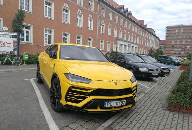 Lamborghini Urus