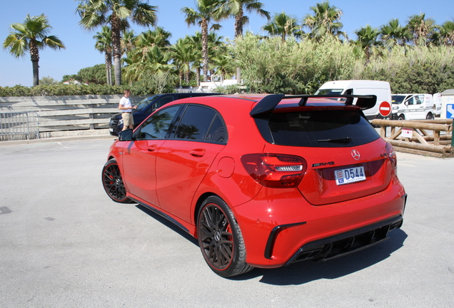 Mercedes-AMG A 45 W176 2015