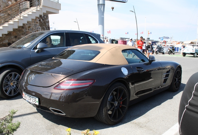 Mercedes-Benz SLS AMG Roadster