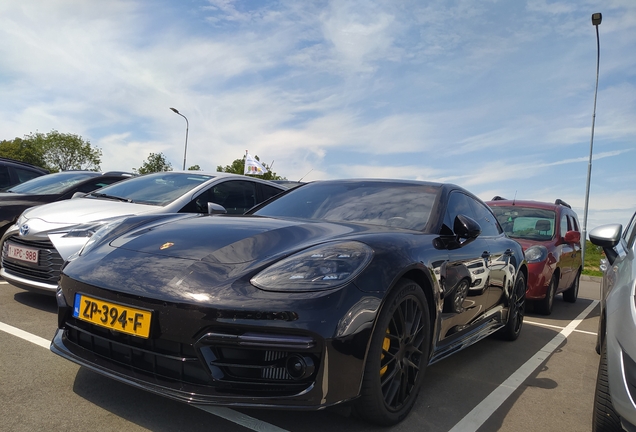 Porsche 971 Panamera Turbo S E-Hybrid Sport Turismo