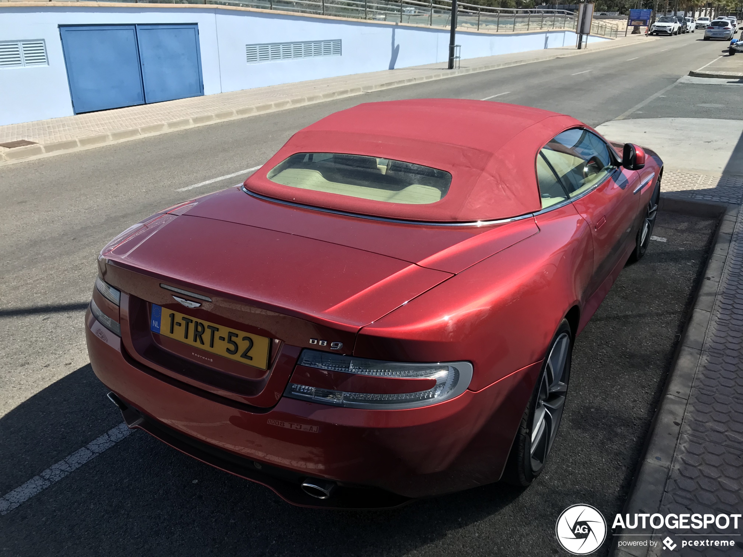 Aston Martin DB9 Volante 2013