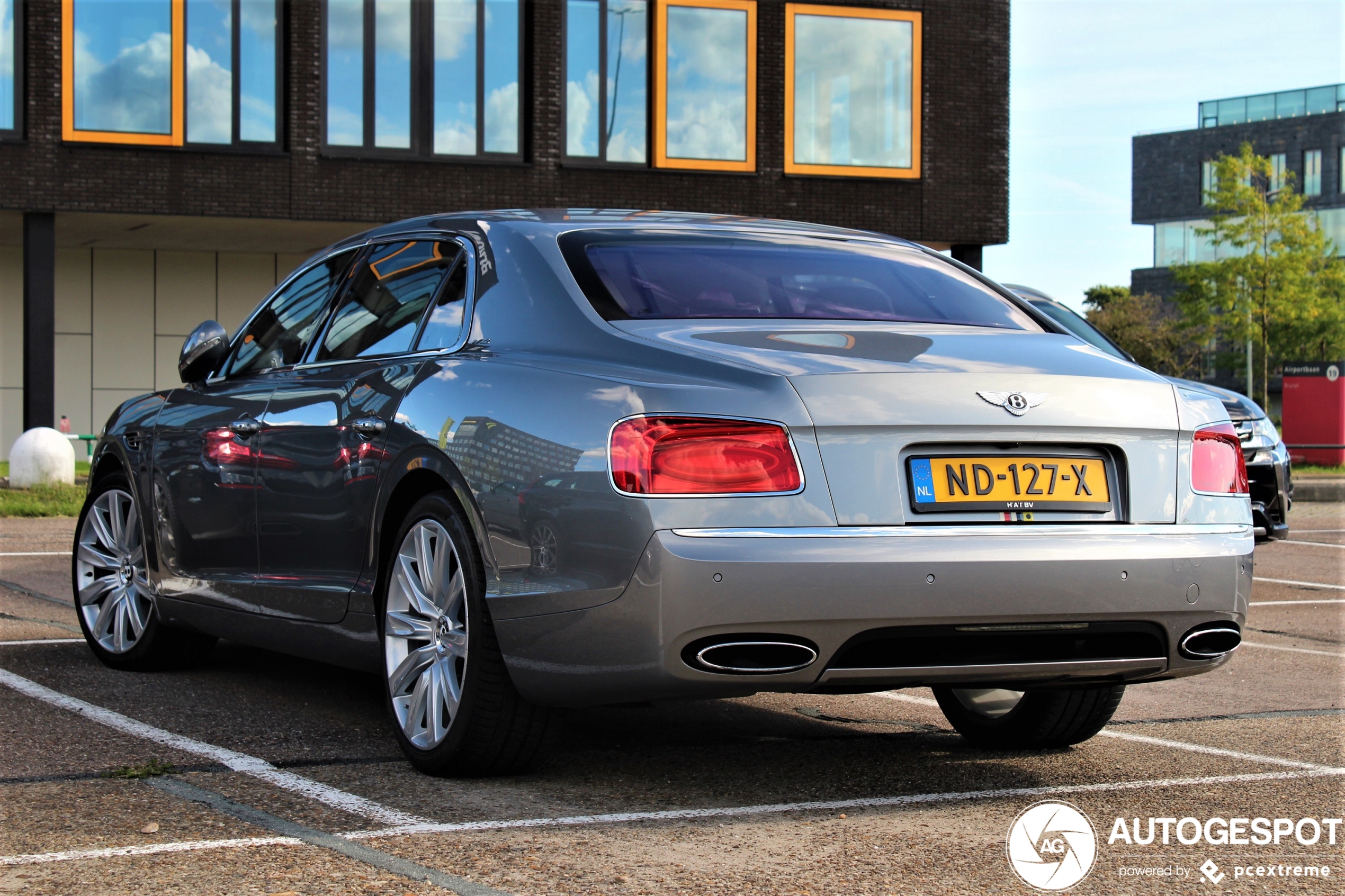 Bentley Flying Spur W12