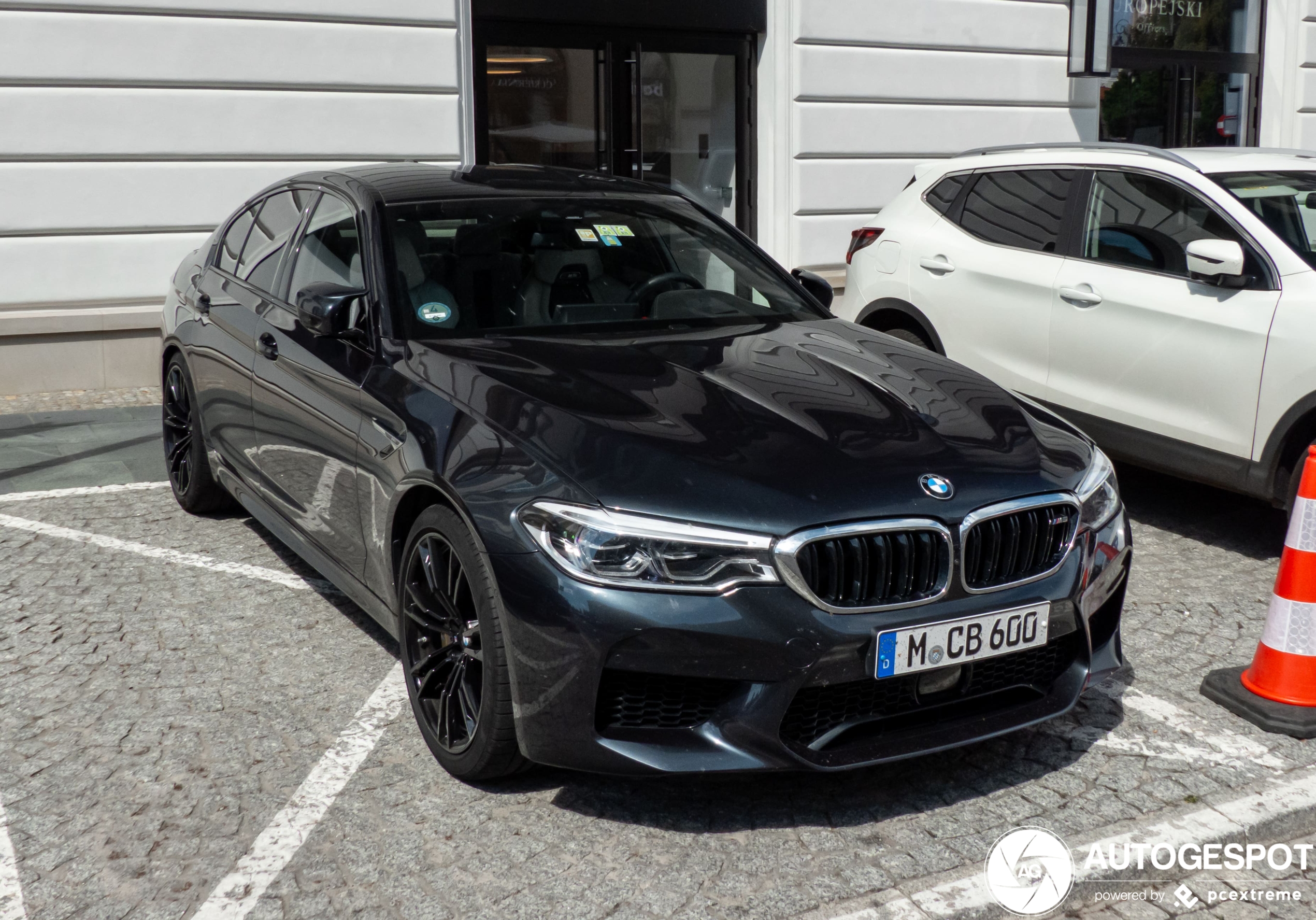 BMW M5 F90