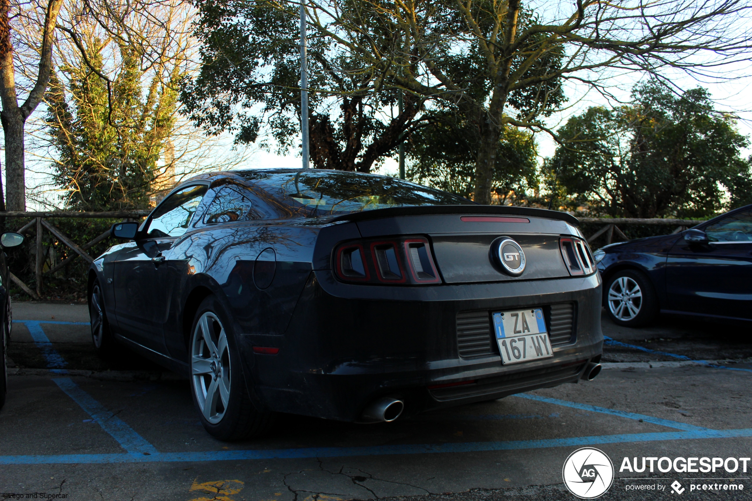 Ford Mustang GT 2013