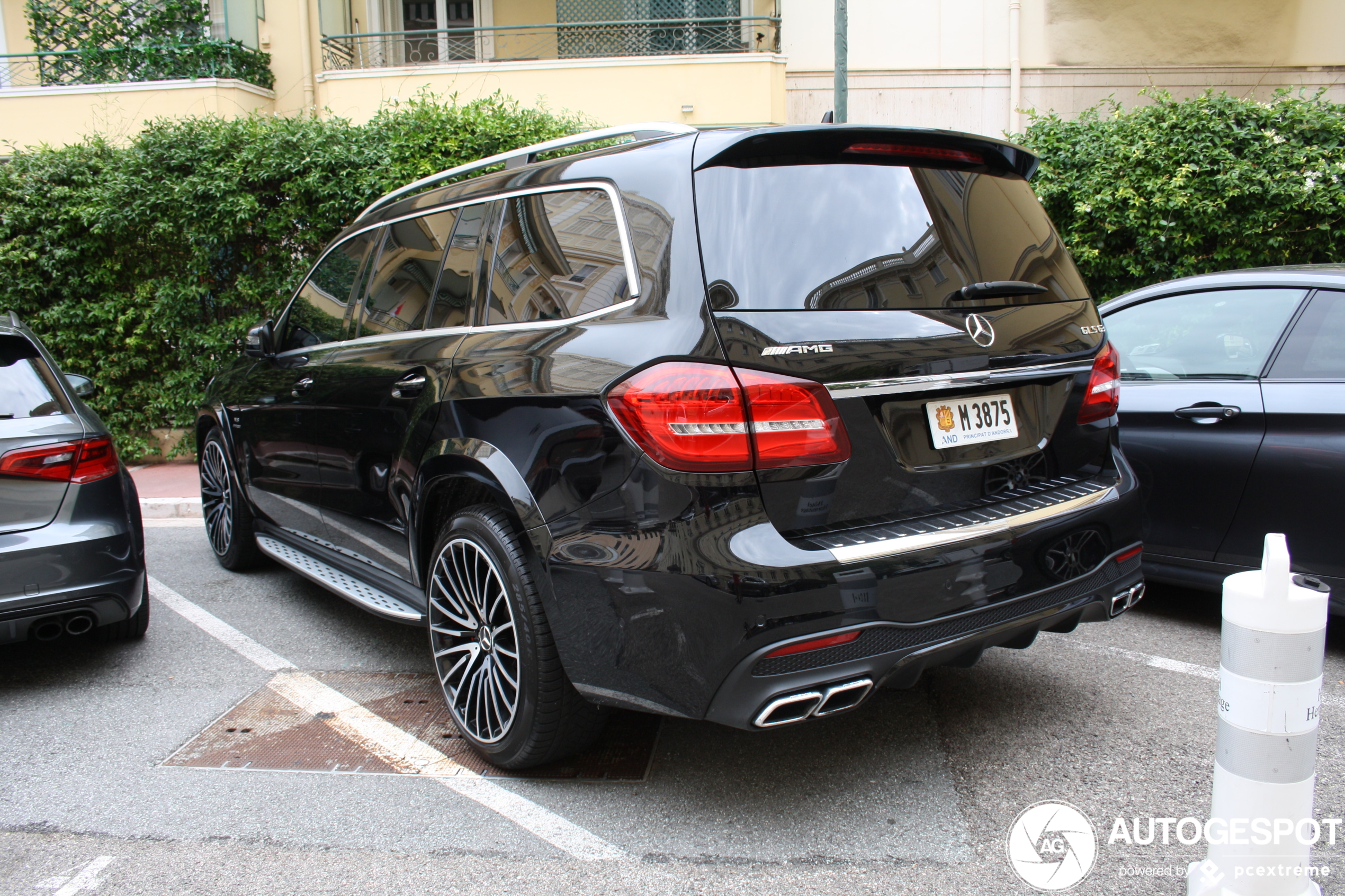 Mercedes-AMG GLS 63 X166