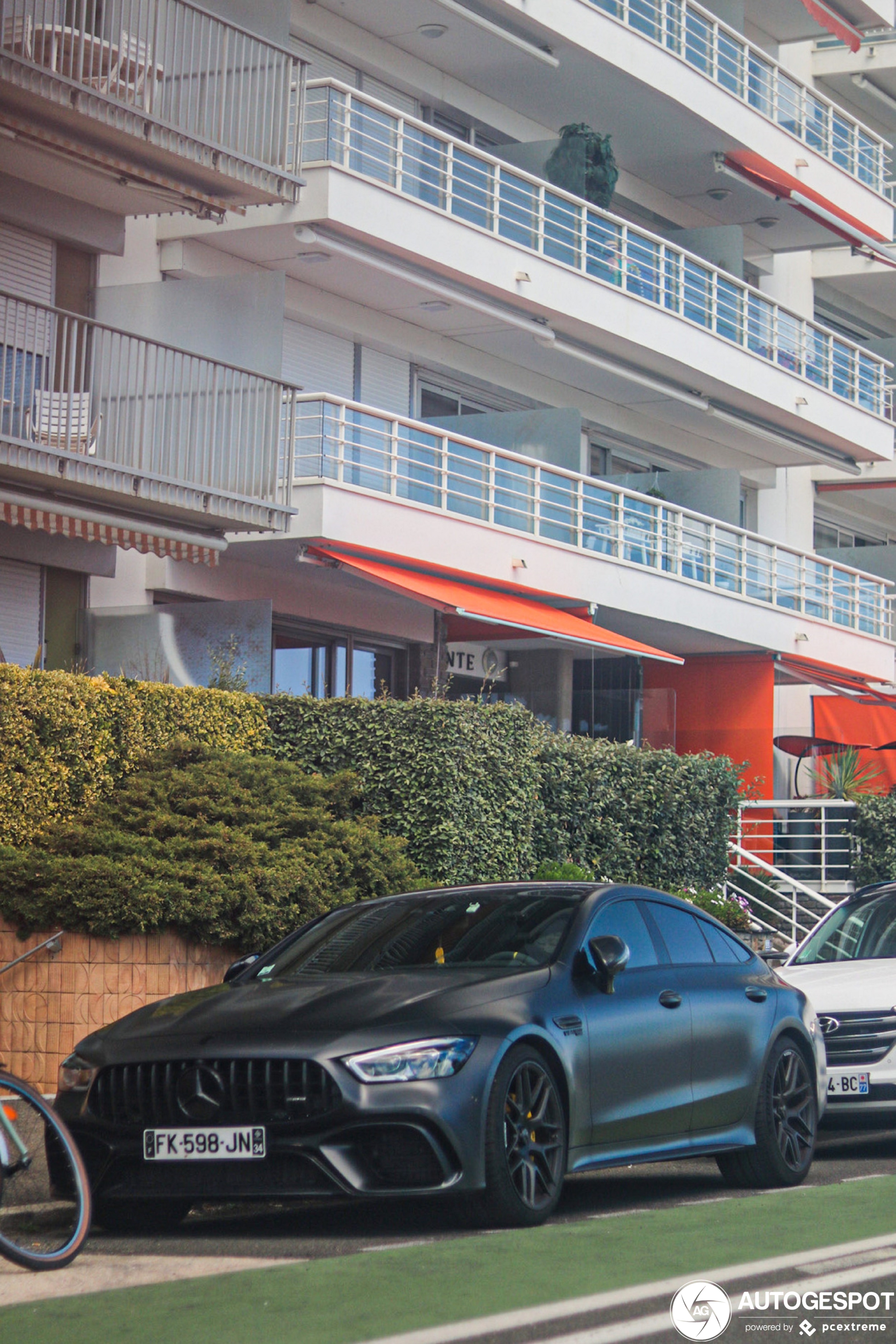 Mercedes-AMG GT 63 S X290