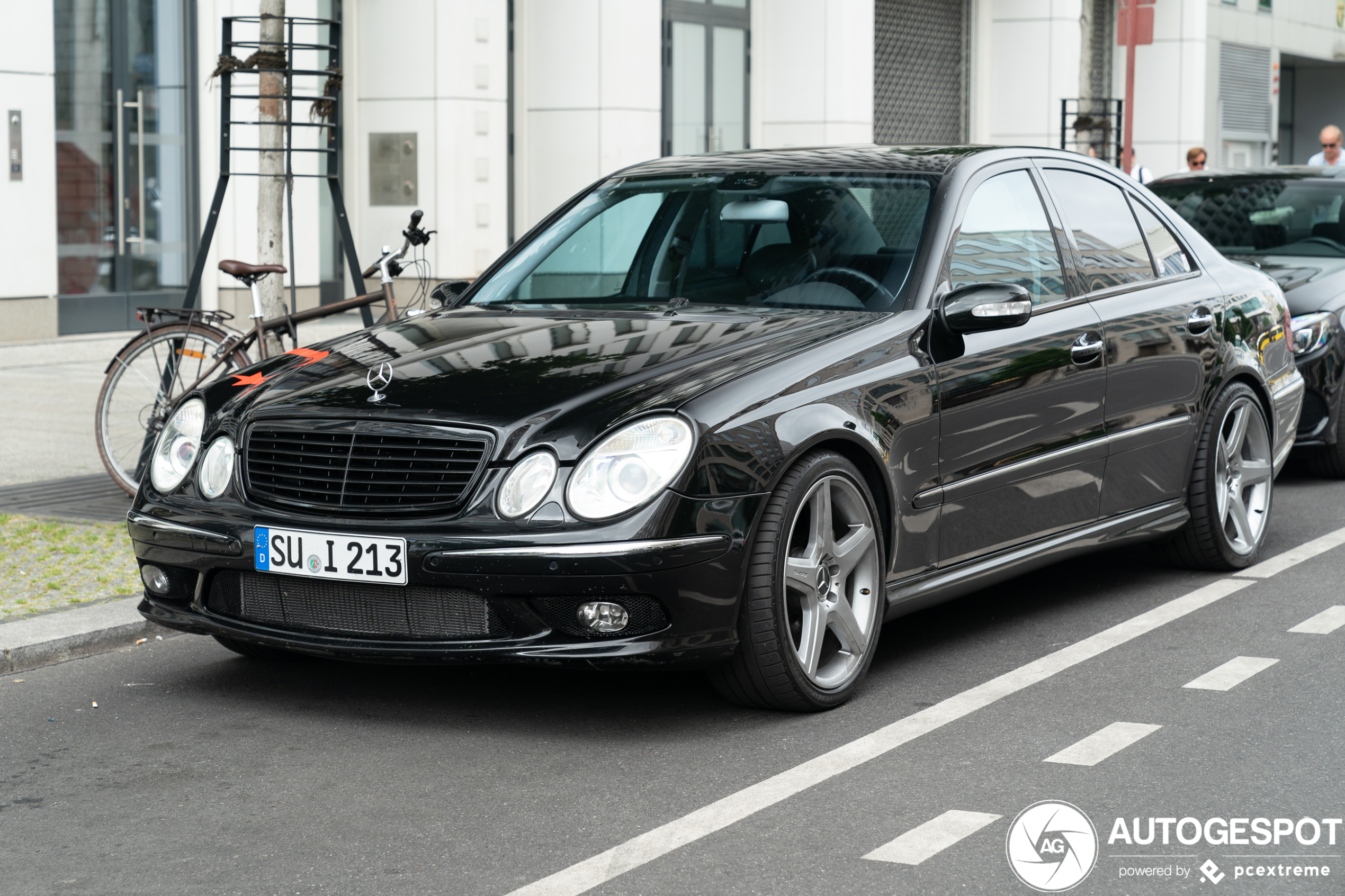 Mercedes-Benz E 55 AMG