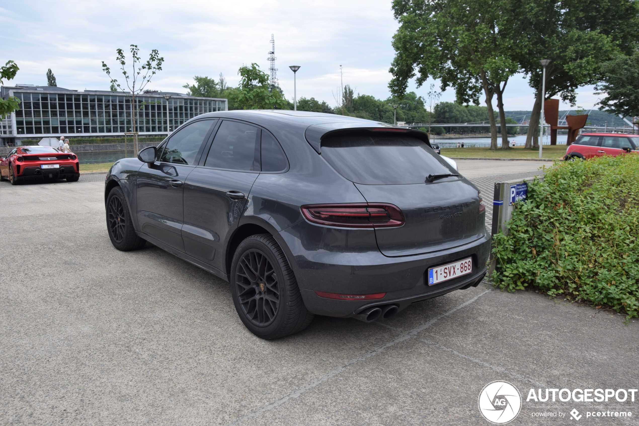 Porsche 95B Macan GTS