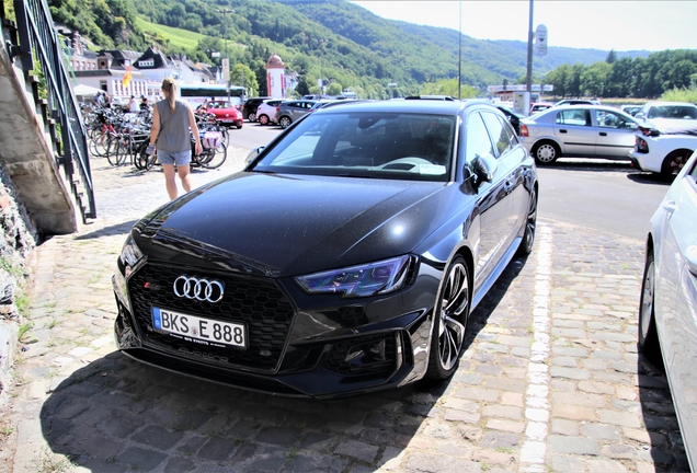 Audi RS4 Avant B9