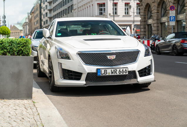 Cadillac CTS-V 2015