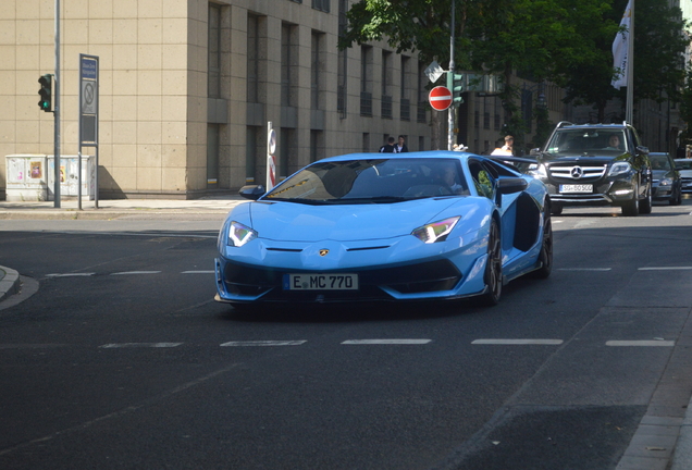 Lamborghini Aventador LP770-4 SVJ