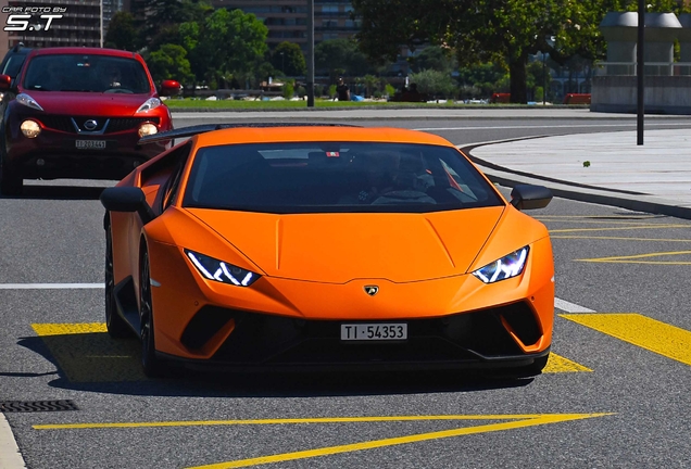 Lamborghini Huracán LP640-4 Performante