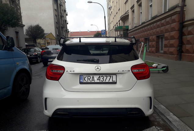 Mercedes-Benz A 45 AMG