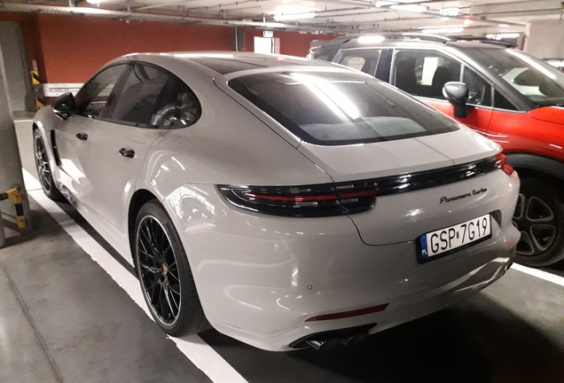 Porsche 971 Panamera Turbo