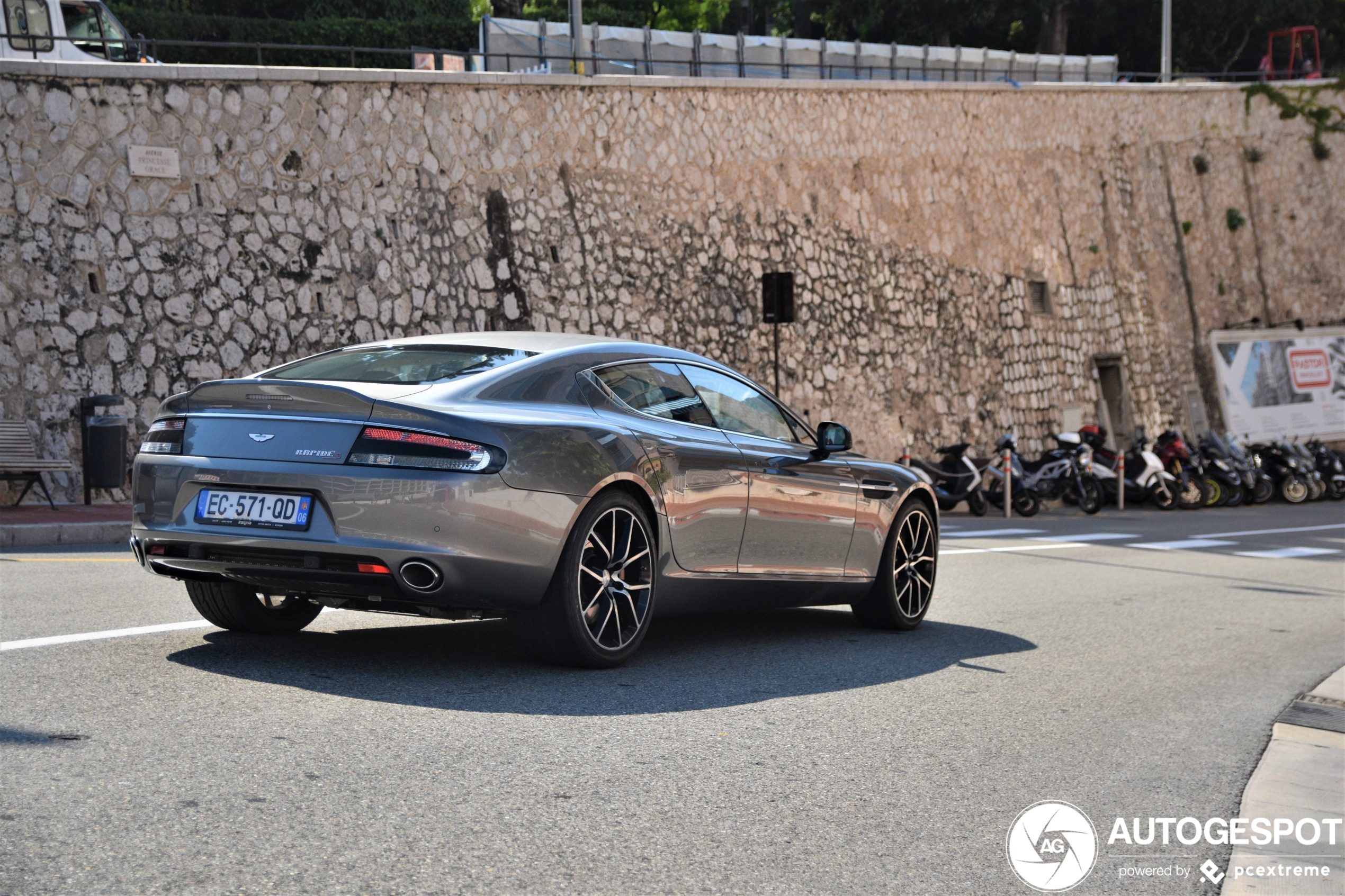 Aston Martin Rapide S