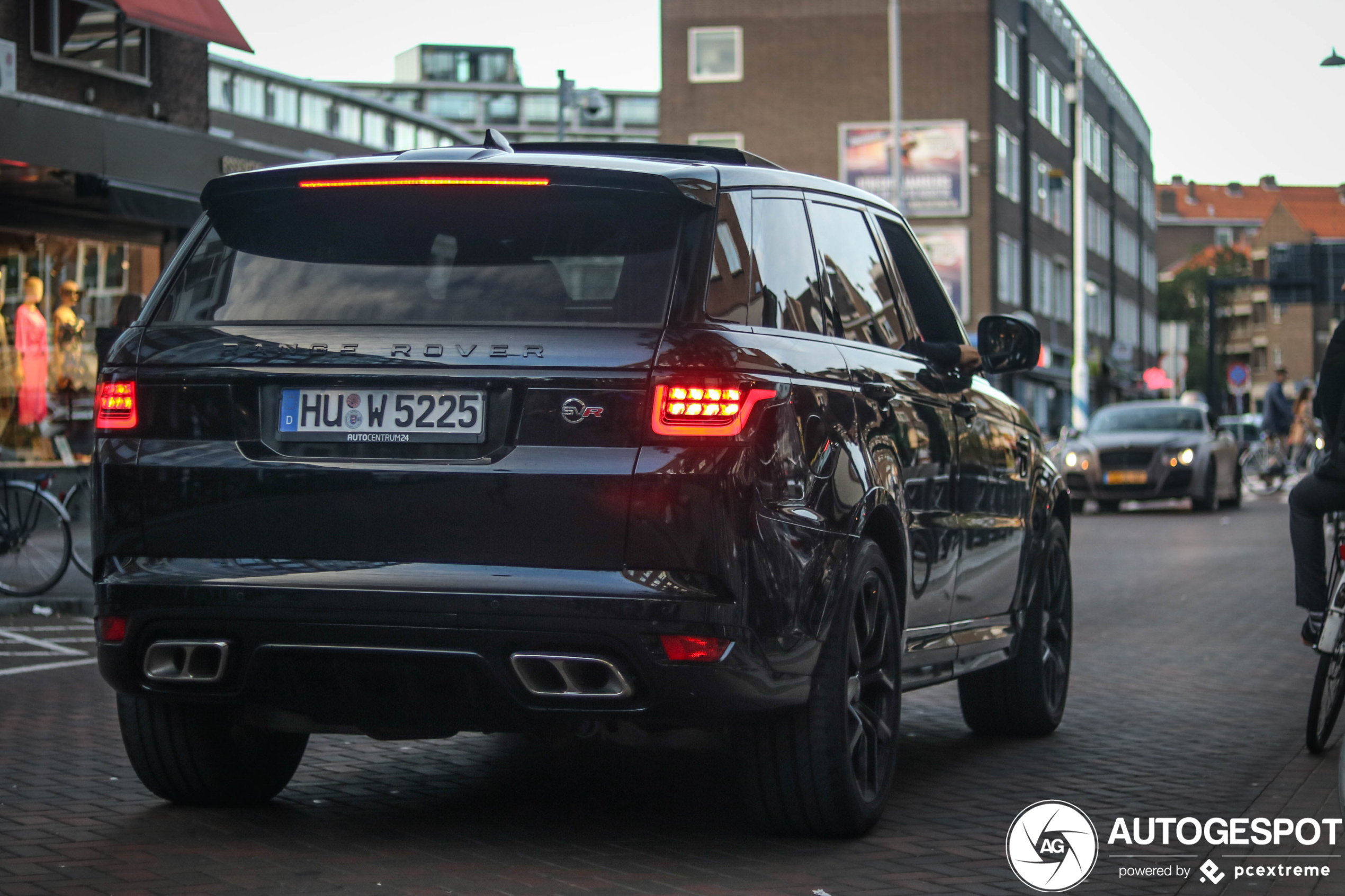 Land Rover Range Rover Sport SVR 2018