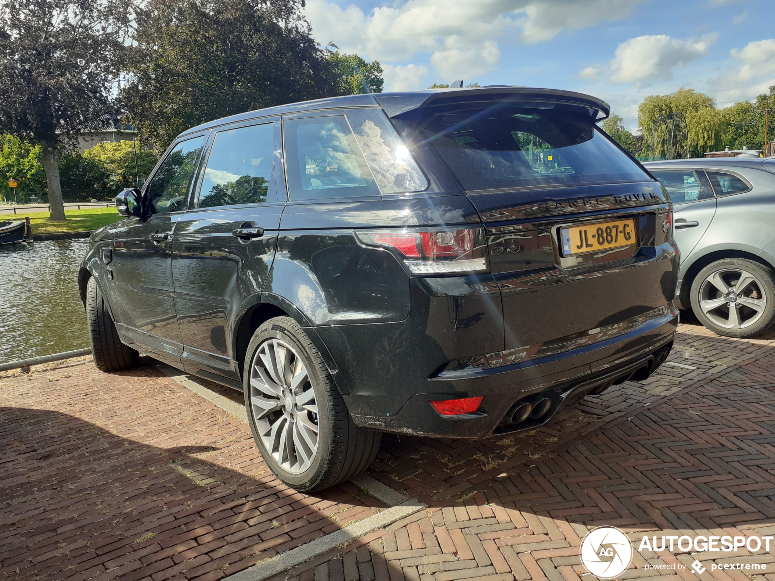 Land Rover Range Rover Sport SVR