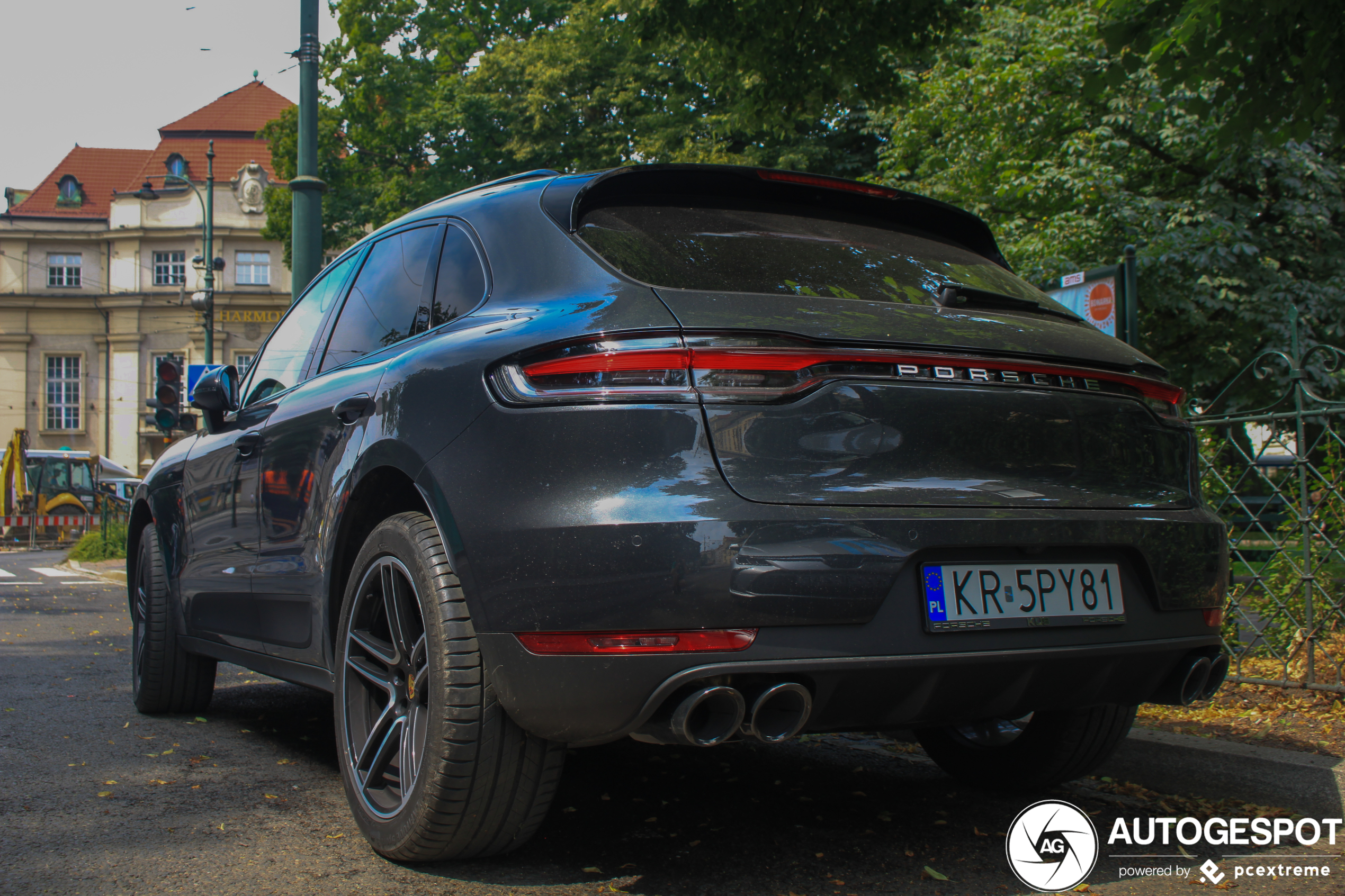 Porsche 95B Macan Turbo MkII