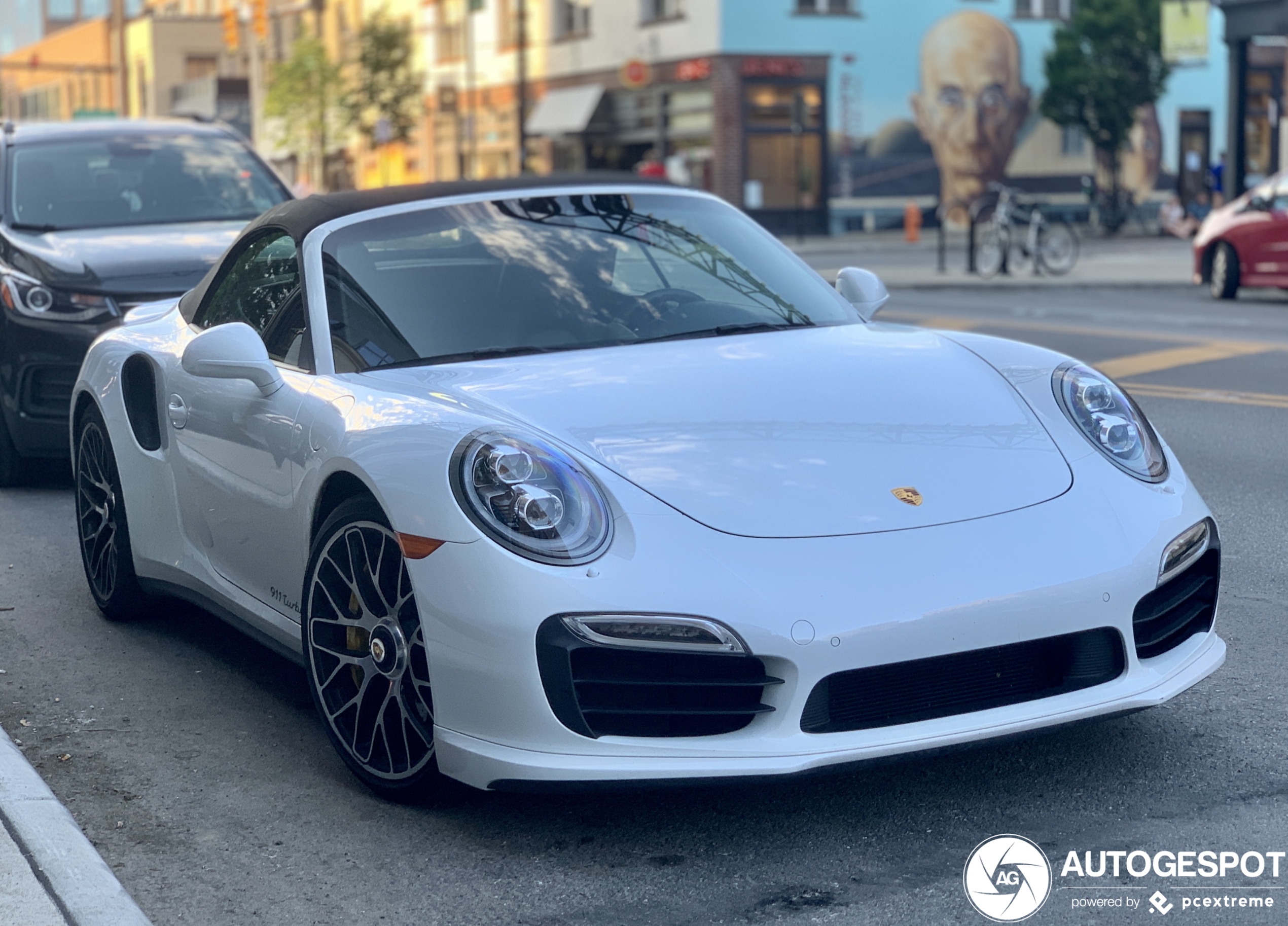 Porsche 991 Turbo S Cabriolet MkI