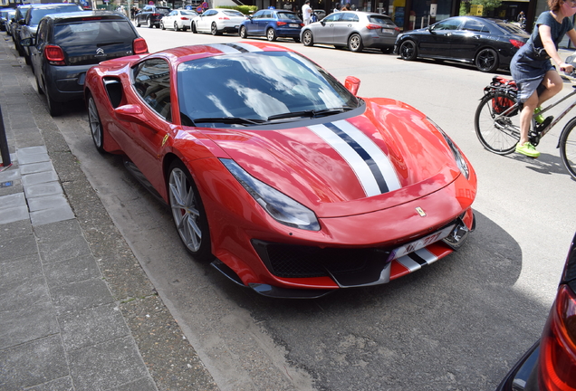 Ferrari 488 Pista