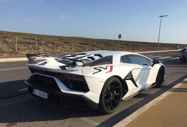 Lamborghini Aventador LP770-4 SVJ