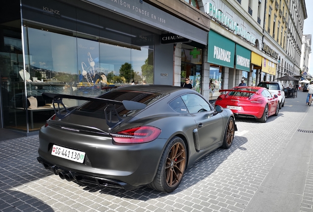 Porsche 981 Cayman GT4