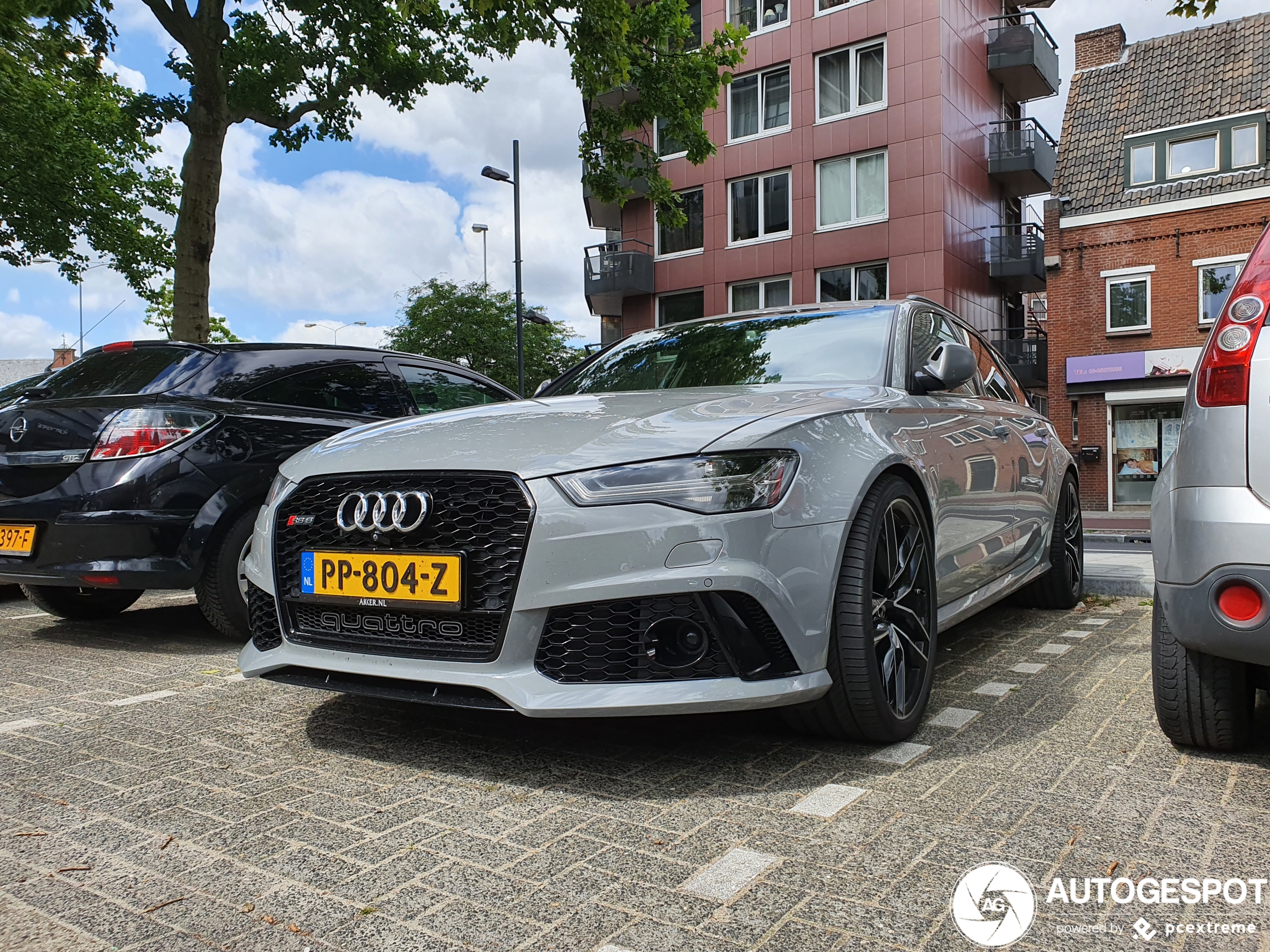 Audi RS6 Avant C7 2015