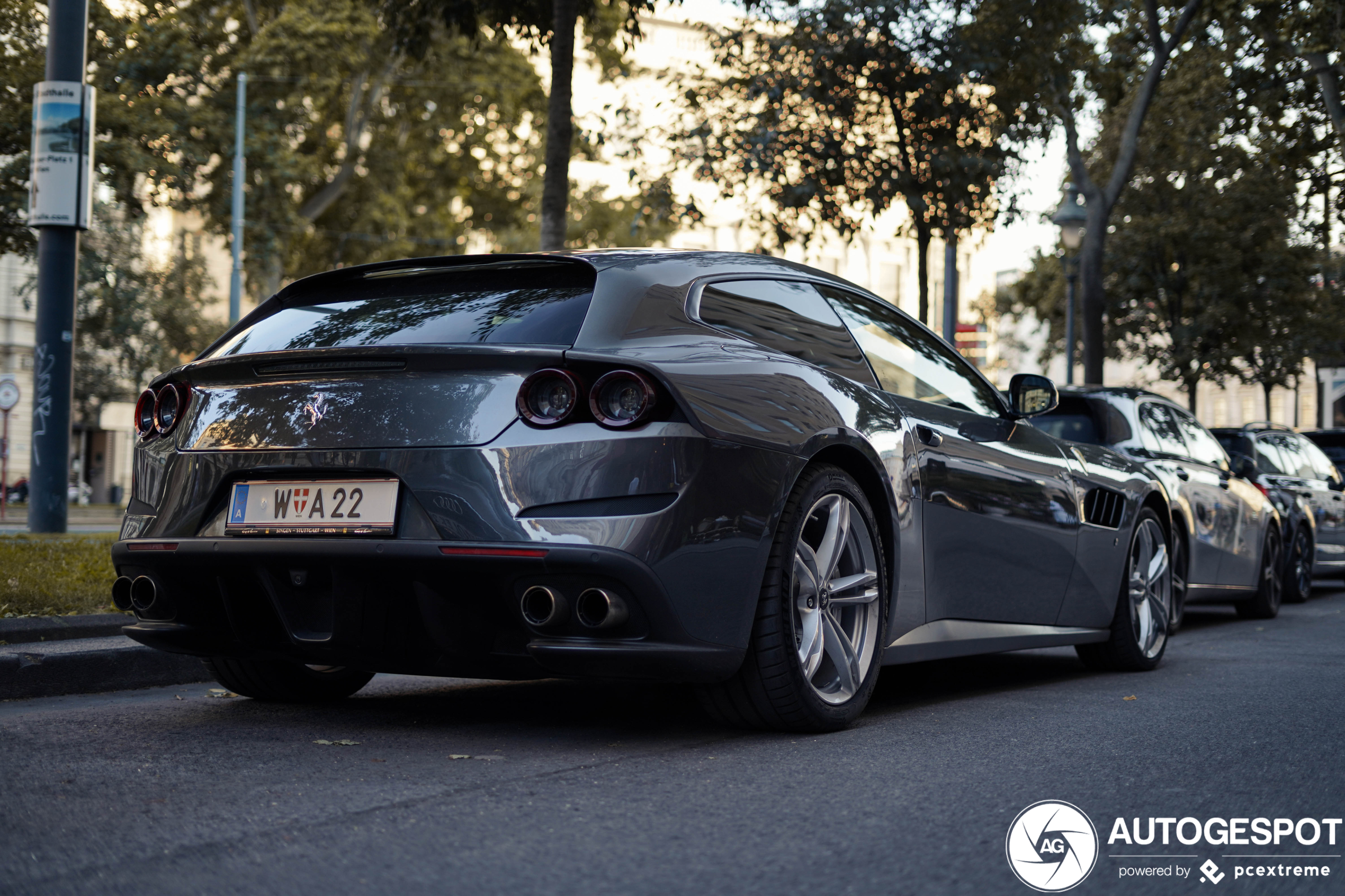 Ferrari GTC4Lusso