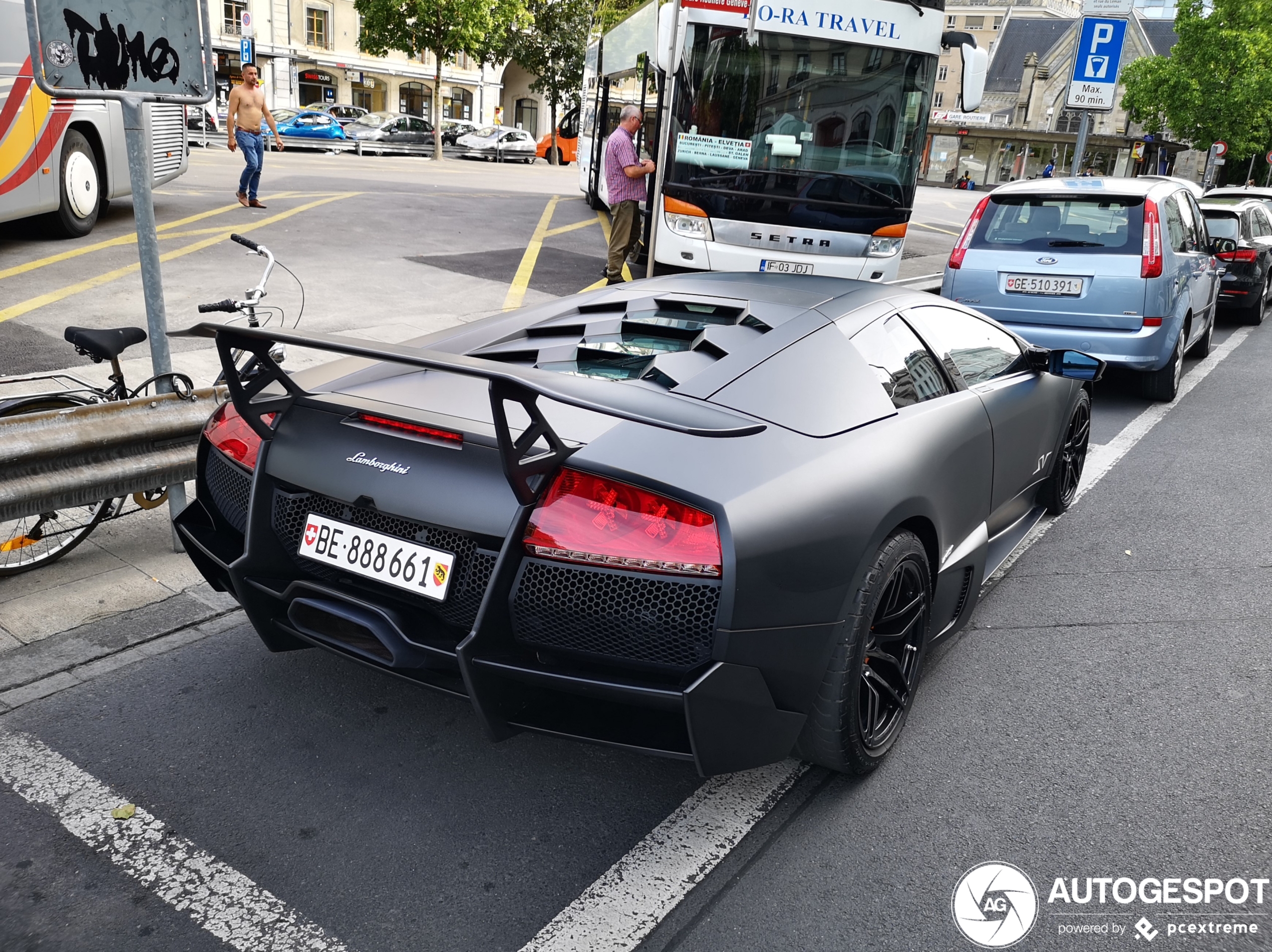 Lamborghini Murciélago LP670-4 SuperVeloce