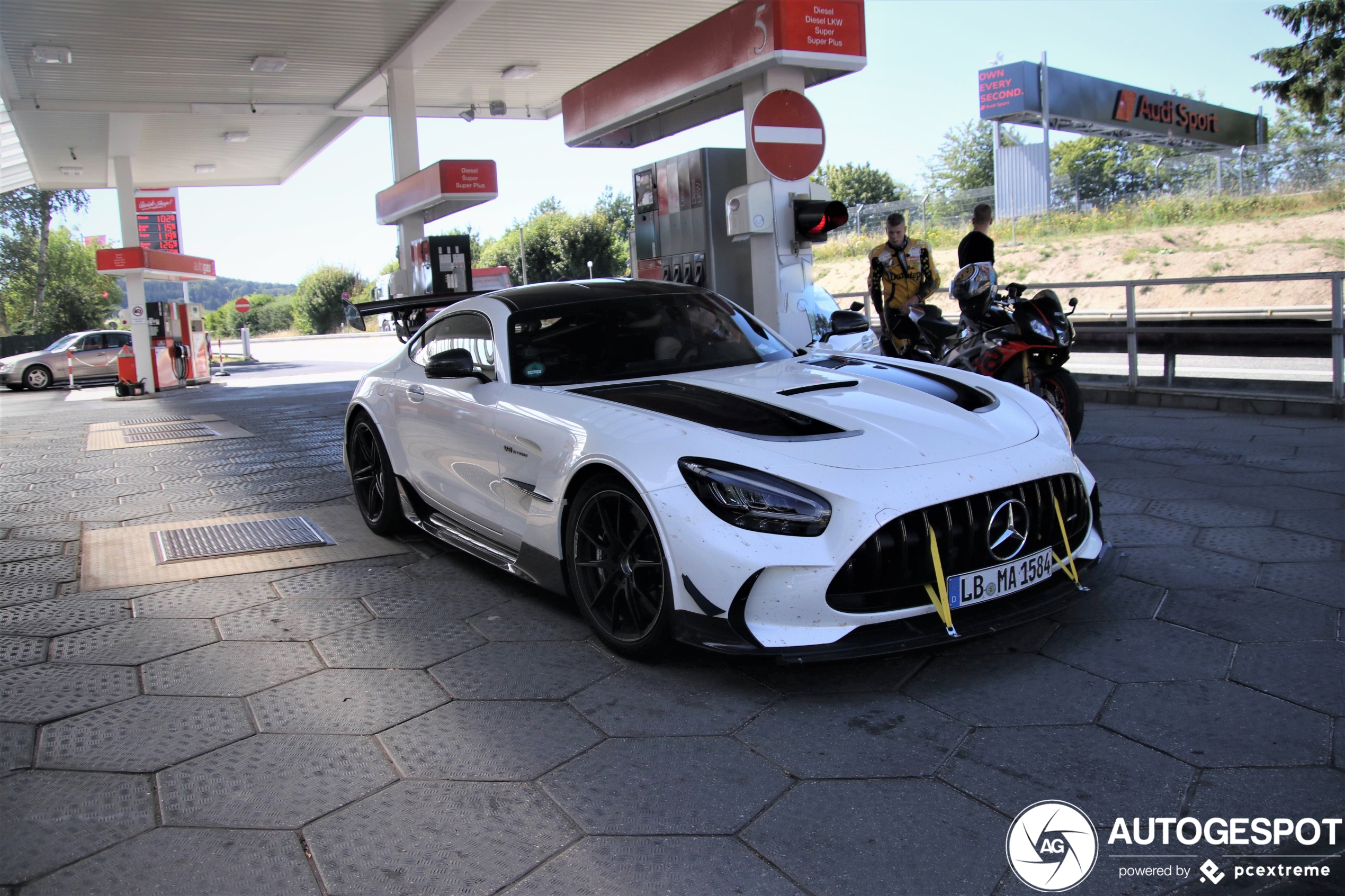 Mercedes-AMG GT Black Series zullen we vaak bij tankstation zien
