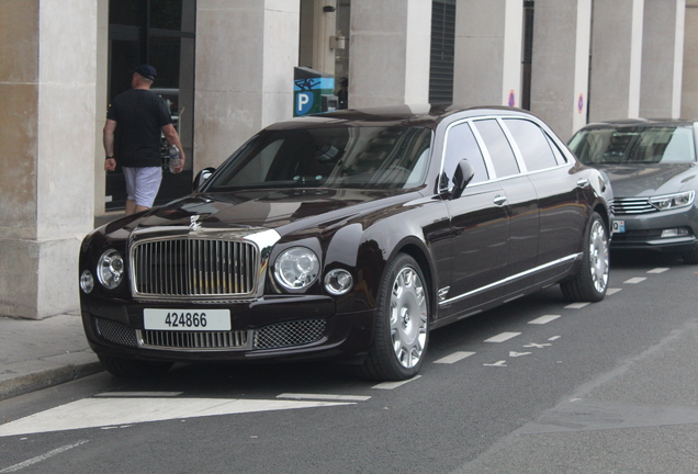 Bentley Mulsanne Grand Limousine