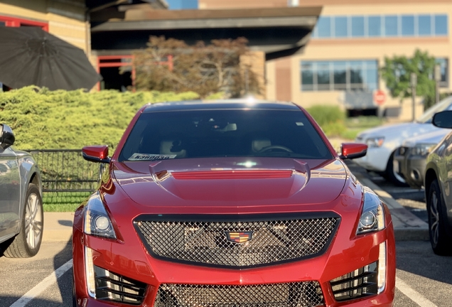 Cadillac CTS-V 2015