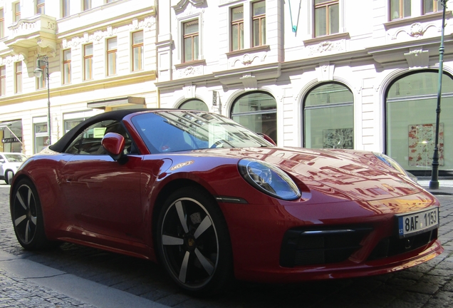 Porsche 992 Carrera S Cabriolet